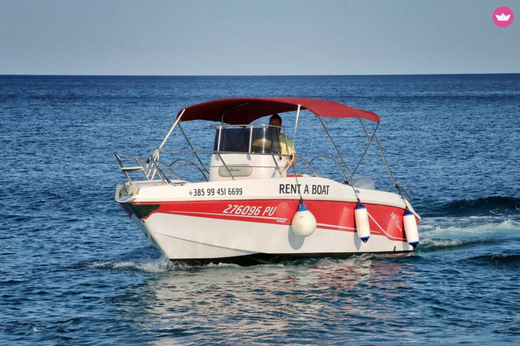 teo-boat-blue-line03