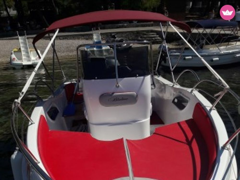 teo-boat-blue-line07